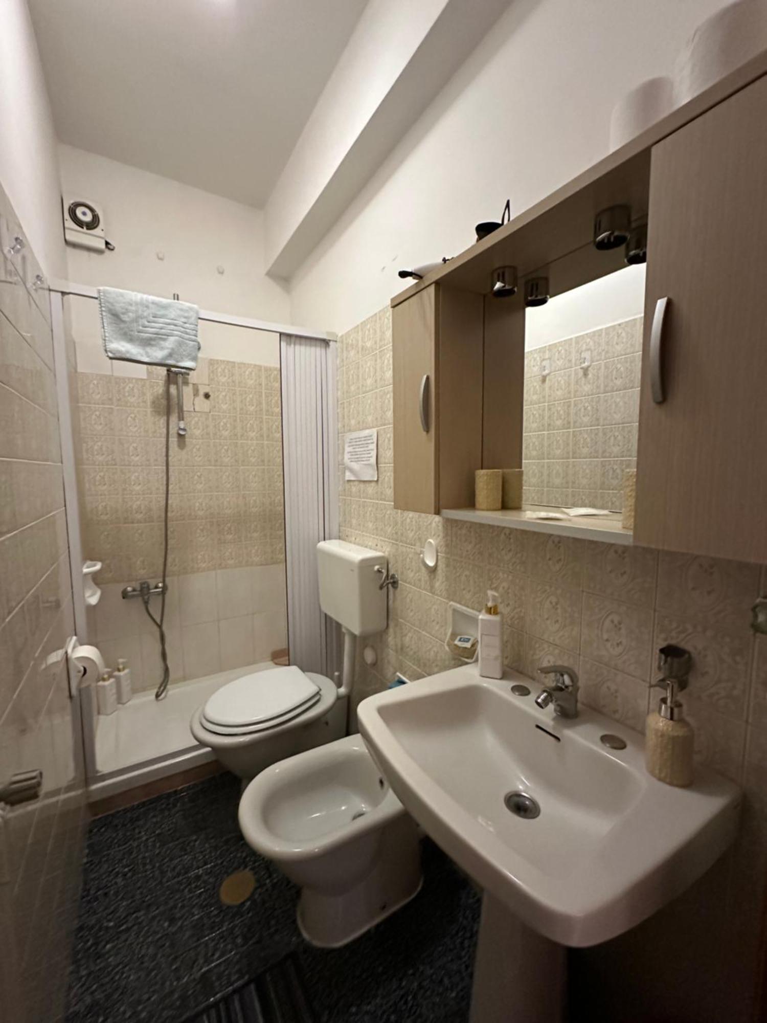 Luciana'S Home Lavello ภายนอก รูปภาพ